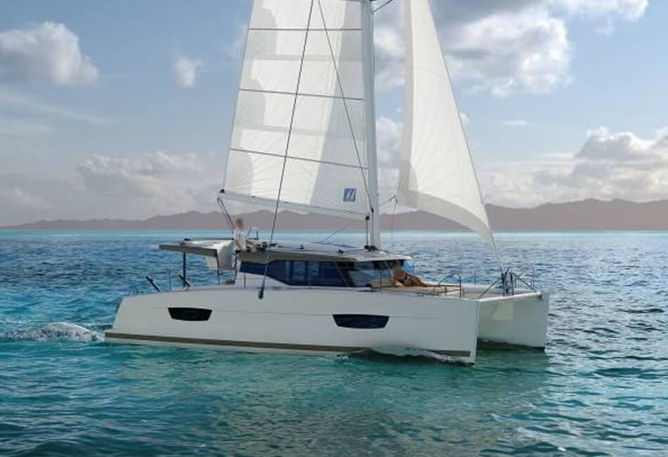 38.5 ft Lucia 40 